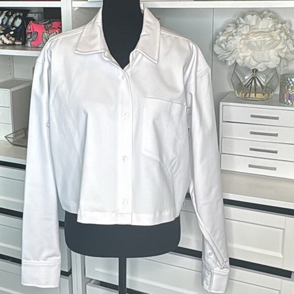 Good American Tops - Good American White Cropped Shirt Size 4 (XL). White.